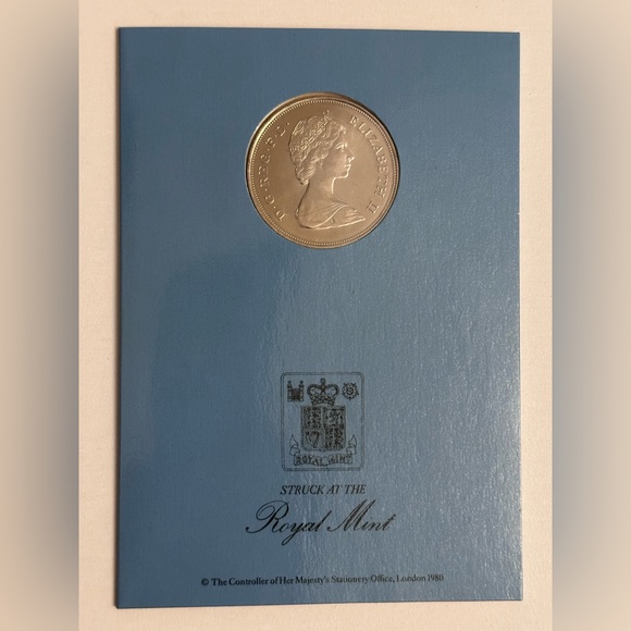 1980 Commemorative Coin for Queen Mother 80th Birthday - Picture 2 of 7